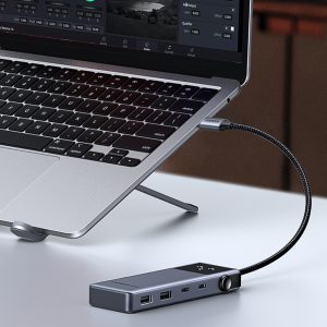 cm888-35998-ae-750_ls.jpg UGREEN 6-in-1 Type-C Hub with 4K HDMI, 100W PD and 10Gbps USB Ports – Grey
